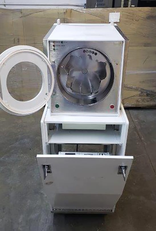 Semitool 470 F SRD (Spin Rinse Dryer)