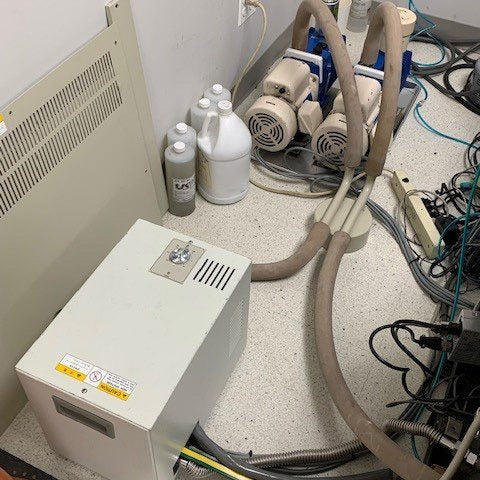 Jeol JSM 5900 LV SEM (Scanning Electron Microscope)