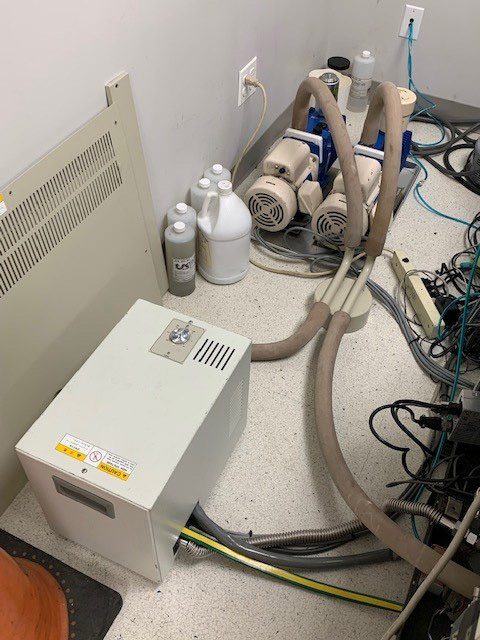Jeol JSM 5900 LV SEM (Scanning Electron Microscope)