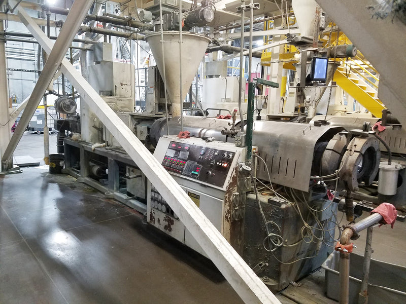 Milacron CM 92 HP Extruder