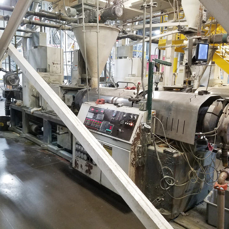 Milacron CM 92 HP Extruder