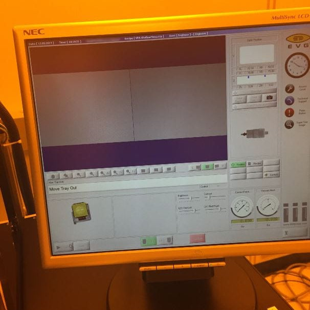 EVG 6200 Mask Aligner
