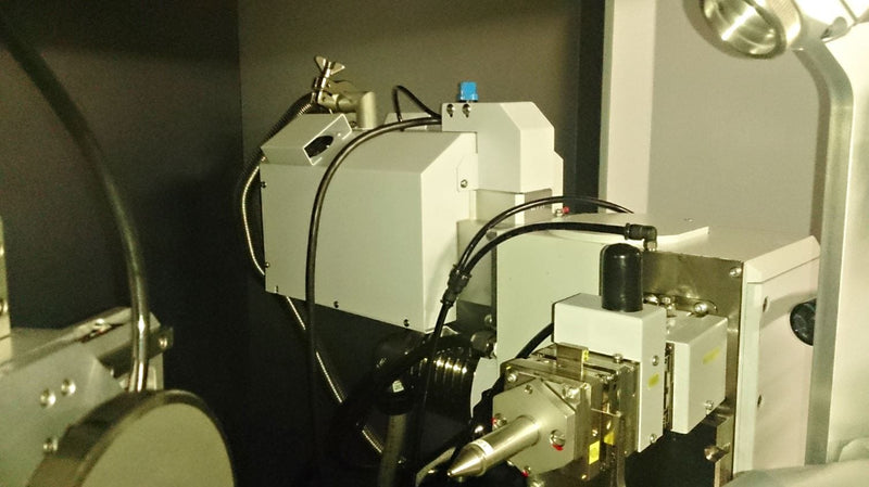Bruker D 8 Discover Diffractometer