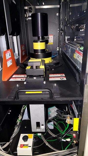 ESI M 9830 Laser Repair System