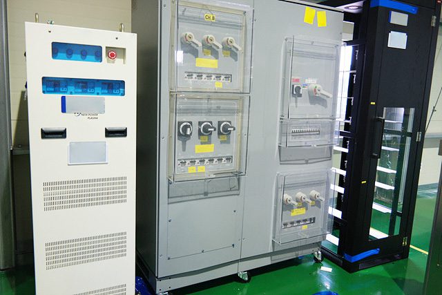 Lam / Novellus Concept Three Speed NExT HDP-CVD (High-Density Plasma - Chemical Vapor Deposition)