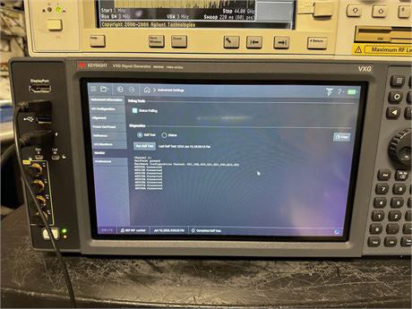 Keysight M 9384 B VXG Microwave Signal Generator