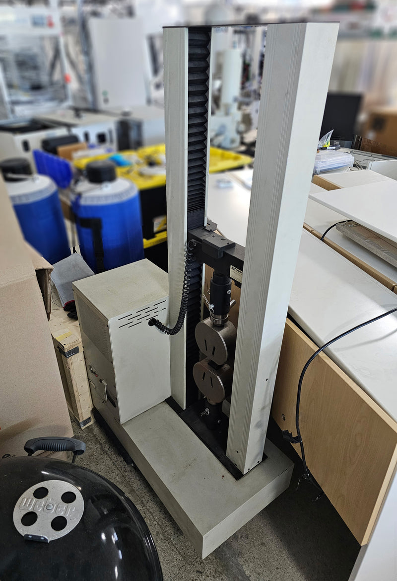 Instron 1011 Tester