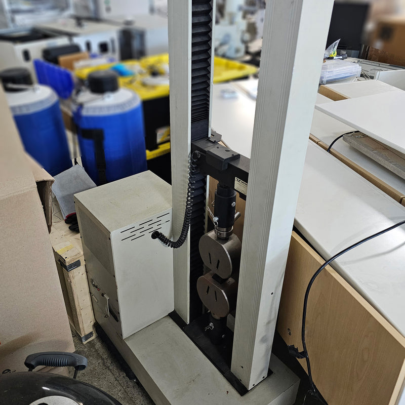 Instron 1011 Tester