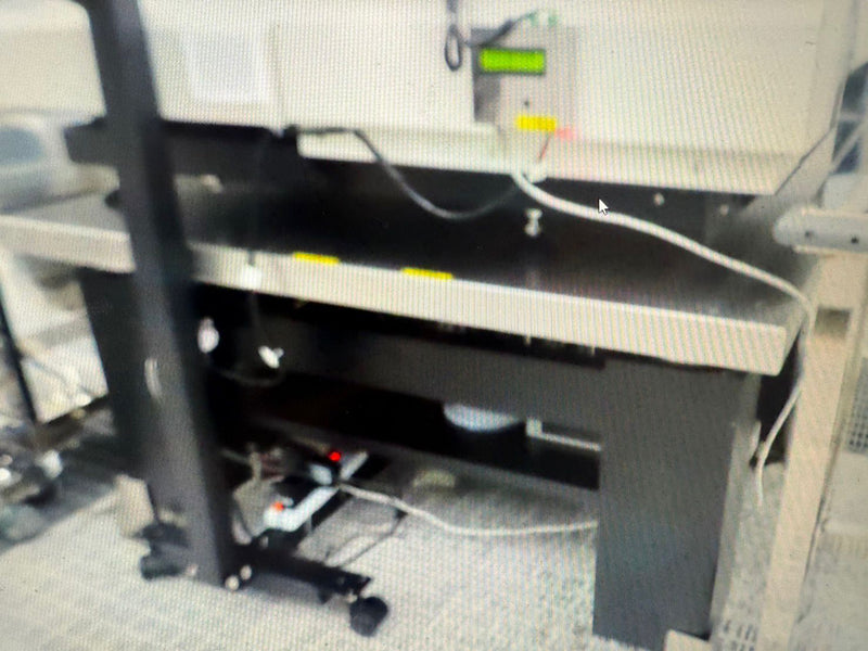 TMC Vibration Control Gimbal Piston Isolation Table