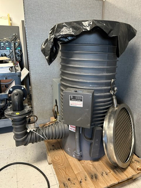 Varian HS 16 Diffusion Pump