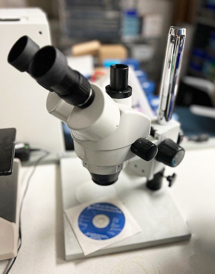 Microscope