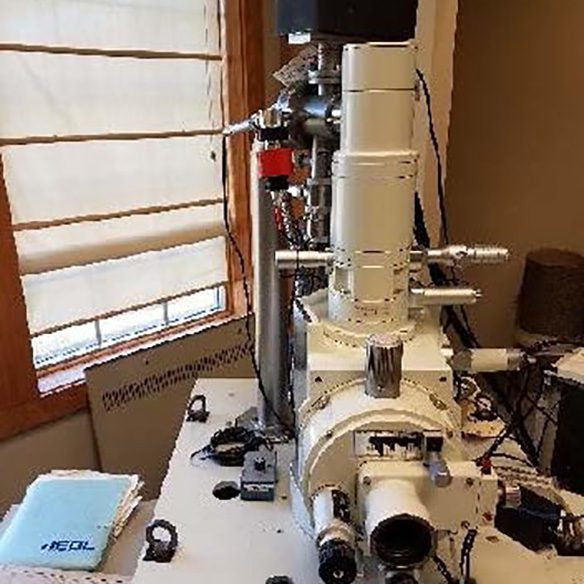 Jeol JSM 6400 SEM (Scanning Electron Microscope)