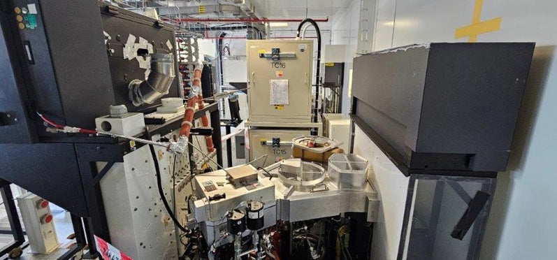 Applied Materials P 5000 CVD (Chemical Vapor Deposition)