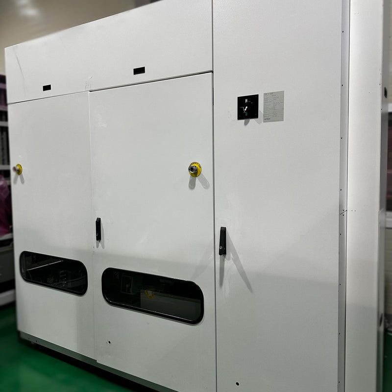 Aixtron G 4 MOCVD (Metal Organic Chemical Vapor Deposition)