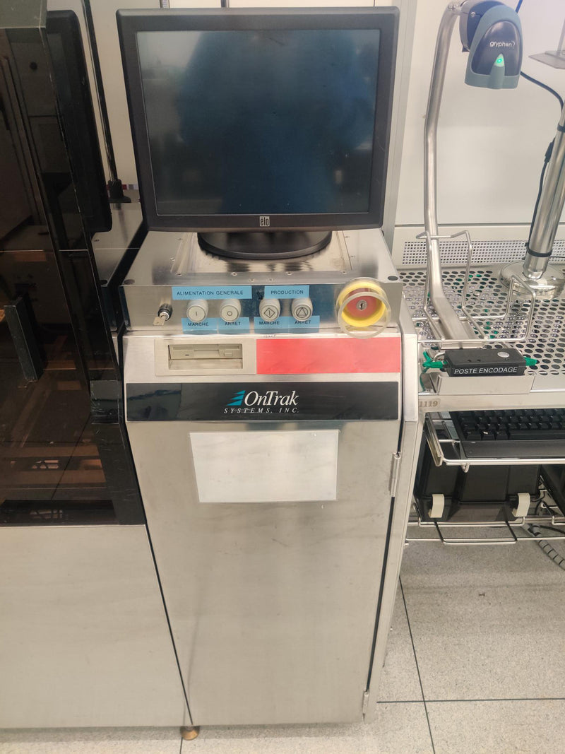 Ontrak DSS 200 Post CMP Scrubber (Chemical Mechanical Polisher)
