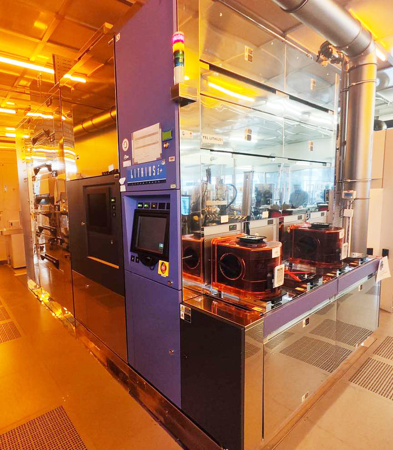 Tel Clean Track Lithius i+ Coater / Developer