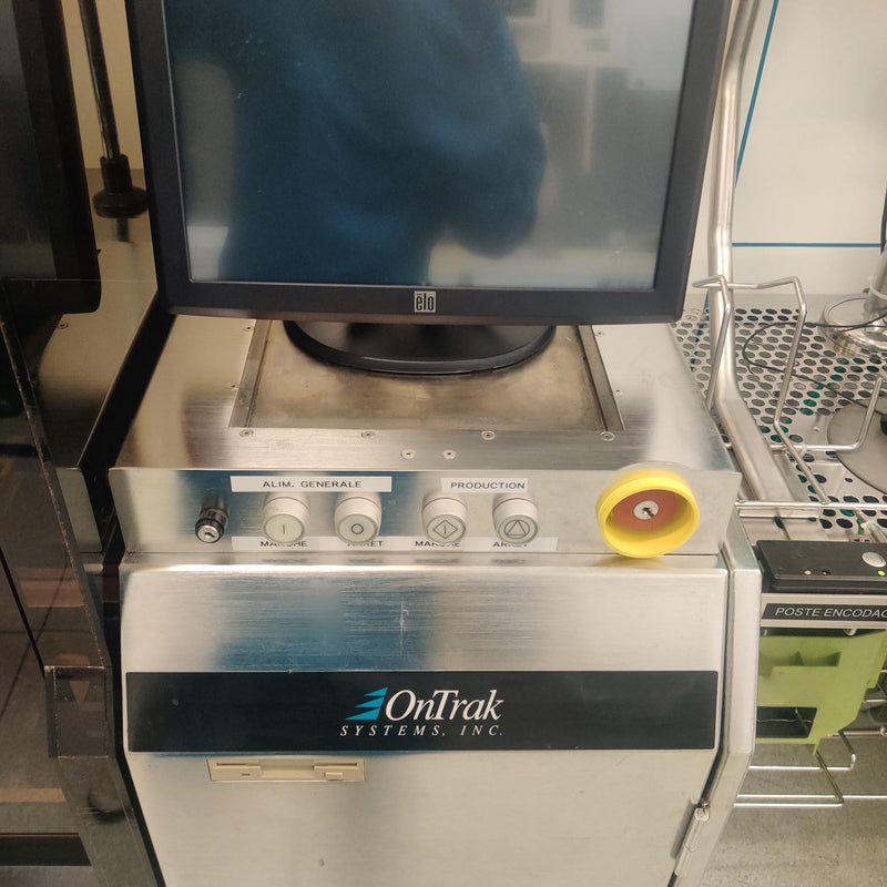 Ontrak DSS 200 Post CMP Scrubber (Chemical Mechanical Polisher)