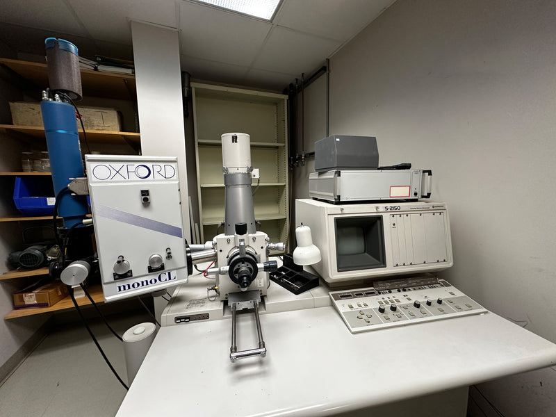 Hitachi S 2150 SEM (Scanning Electron Microscope)