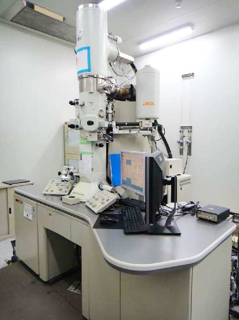 Jeol JEM 2100 A TEM (Transmission Electron Microscope)