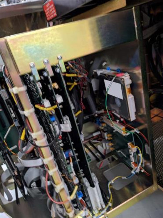 KLA Surfscan 6420 Particle Defect System