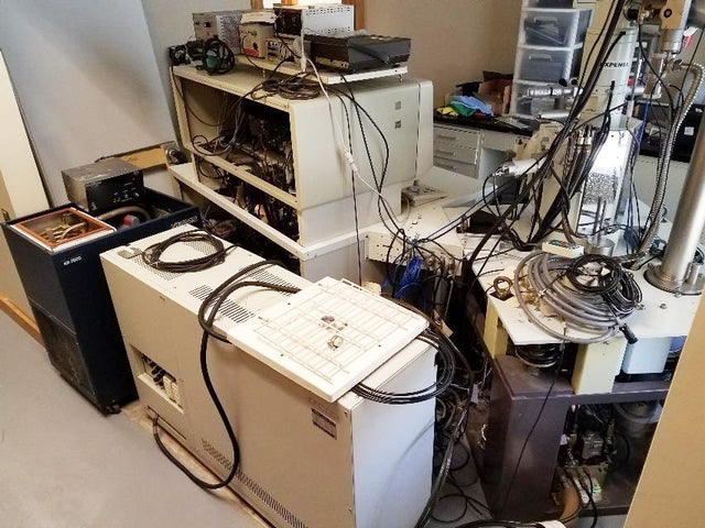 Jeol JSM 6400 SEM (Scanning Electron Microscope)
