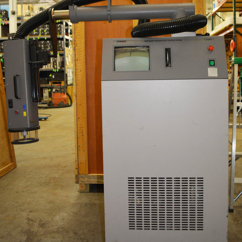 Thermonics T 2500 E Temperature Forcing System