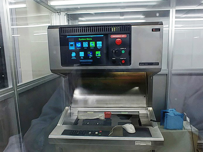 KLA Surfscan 6200 Particle Defect System