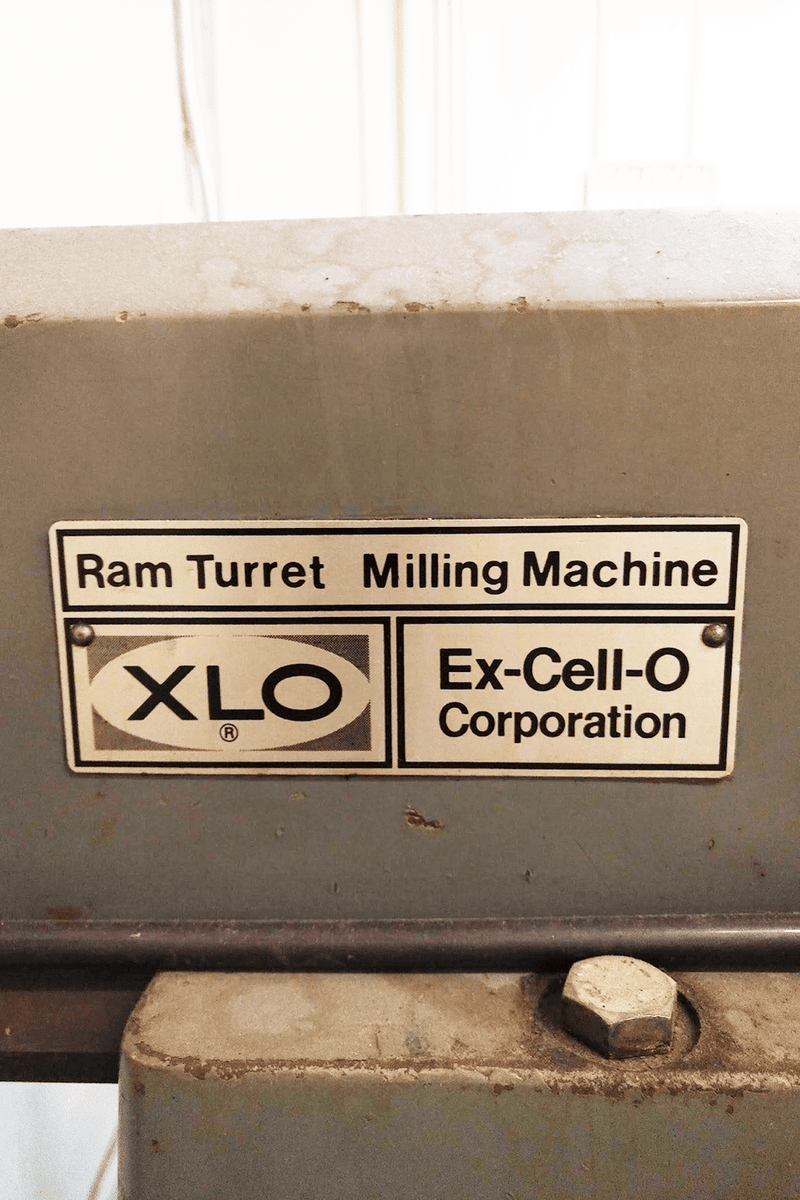 Ex-Cell-O 602 Vertical Mill