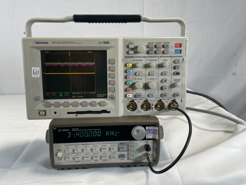 Tektronix TDS 3054 Four Channel Color Digital Phosphor Oscilloscope