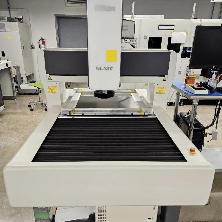 Nikon Nexiv VMZ R 6555 Video Measuring System