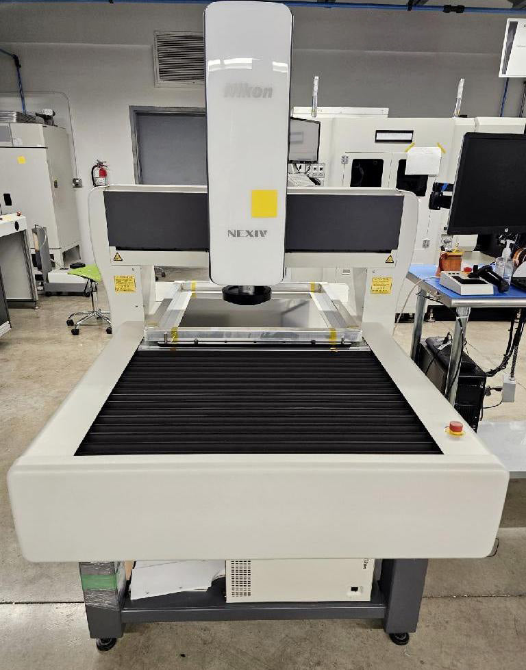 Nikon Nexiv VMZ R 6555 Video Measuring System