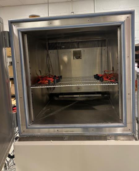 Cincinnati Sub-Zero Z 16 Plus Temperature / Humidity Chamber