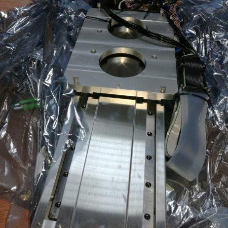 IKO Nippon Thompson TSL 220 600 / A 10 E 583 Robot Track