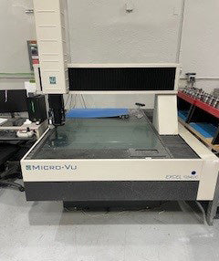 Micro-Vu Excel 1054 UC Measuring Machine