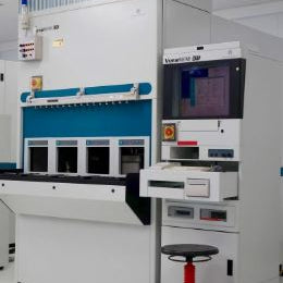 Applied Materials VeraSEM 3 D CD-SEM (Critical Dimension Scanning Electron Microscope)