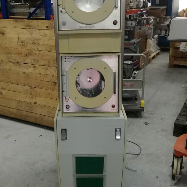 Semitool SRD (Spin Rinse Dryer)