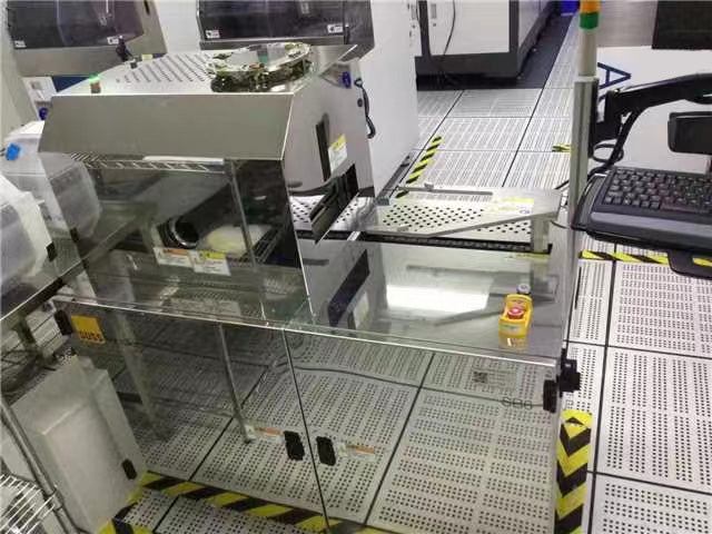 SUSS SBS 6 Gen 2 Temporary Wafer Bonder