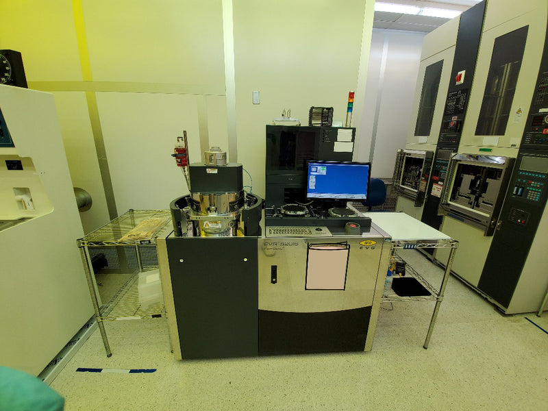 EVG 520 IS Wafer Bonder