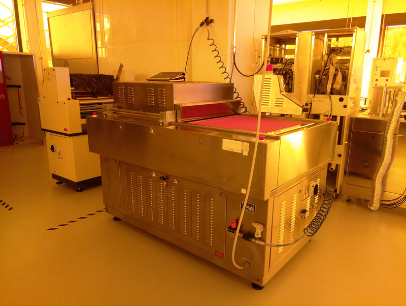 Dynachem VA 7024 HP Vacuum Laminator