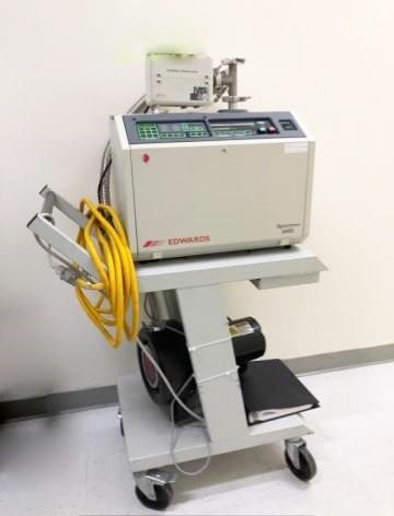 Edwards Spectron 600 D Leak Detector