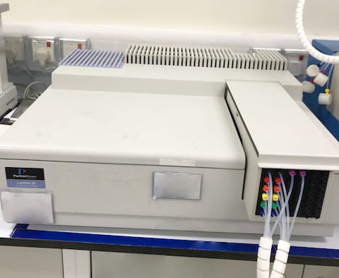 Perkin Elmer Lambda 25 Fluorescence Spectrophotometer
