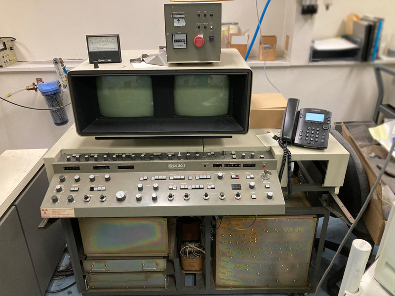 ISI DS 130 S SEM (Scanning Electron Microscope)