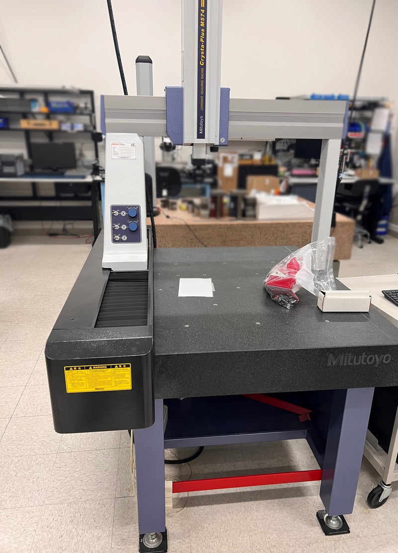 Mitutoyo Crysta Plus M 574 CMM (Coordinate Measuring Machine)
