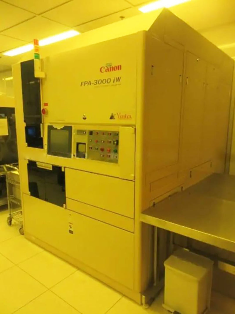 Canon FPA 3000 iW Fine Pattern Aligner