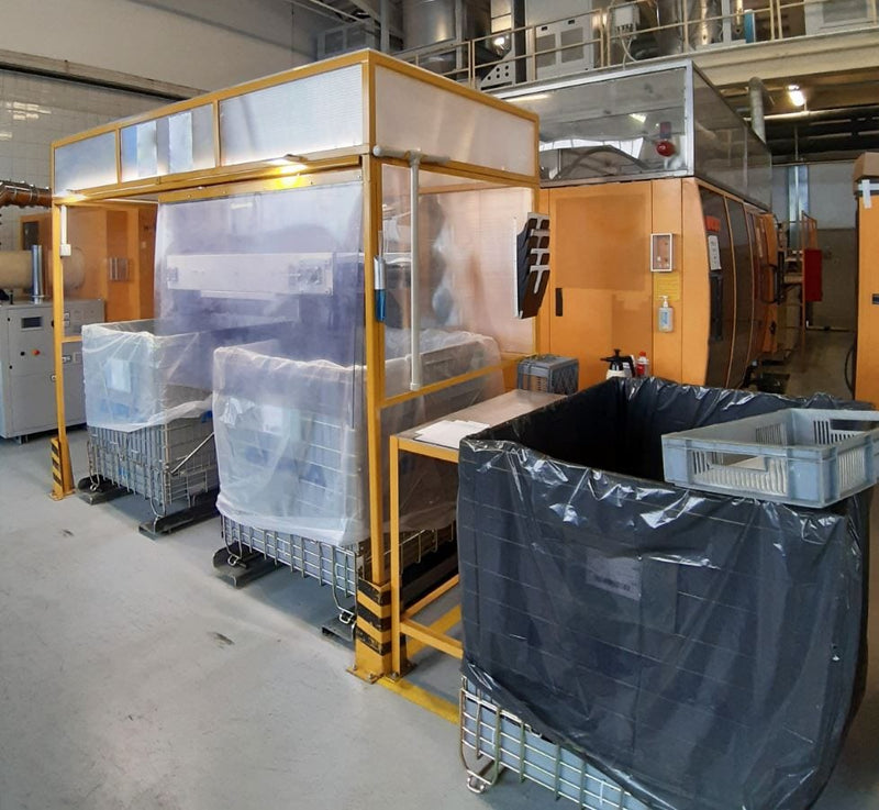 Husky GL 300 Injection Molding Machine