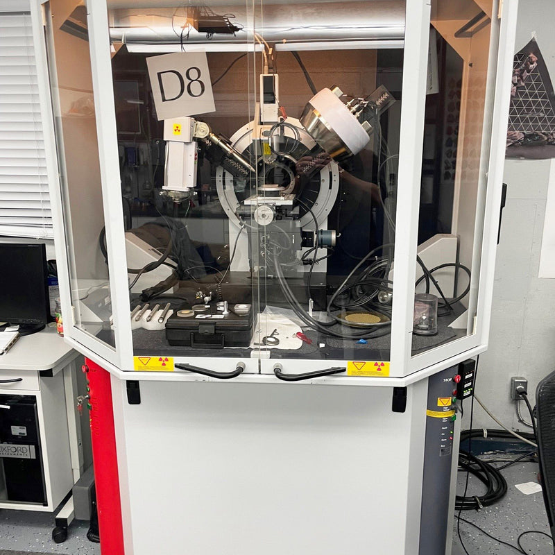 Bruker D 8 XRD (X-ray Diffractometer)