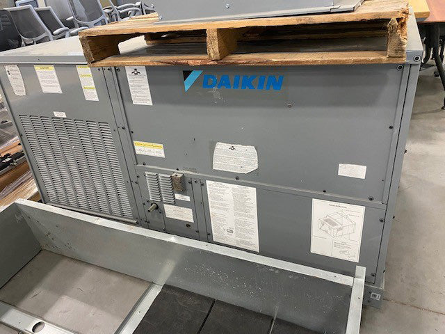 DAIKIN AC Roof Top Unit