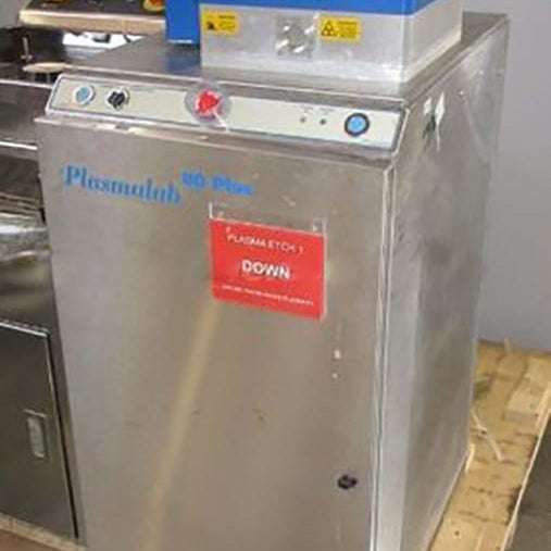 Oxford Plasmalab 80 Plus PECVD (Plasma-Enhanced Chemical Vapor Deposition)