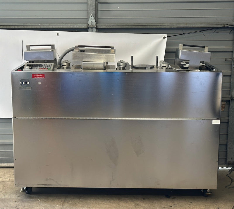 SVG 8826 / 36 Track Photoresist Coater and Developer