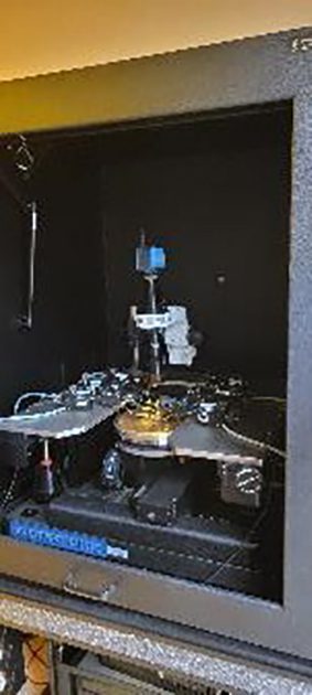 Signatone CheckMate 250 Semi-Automatic Probe Station